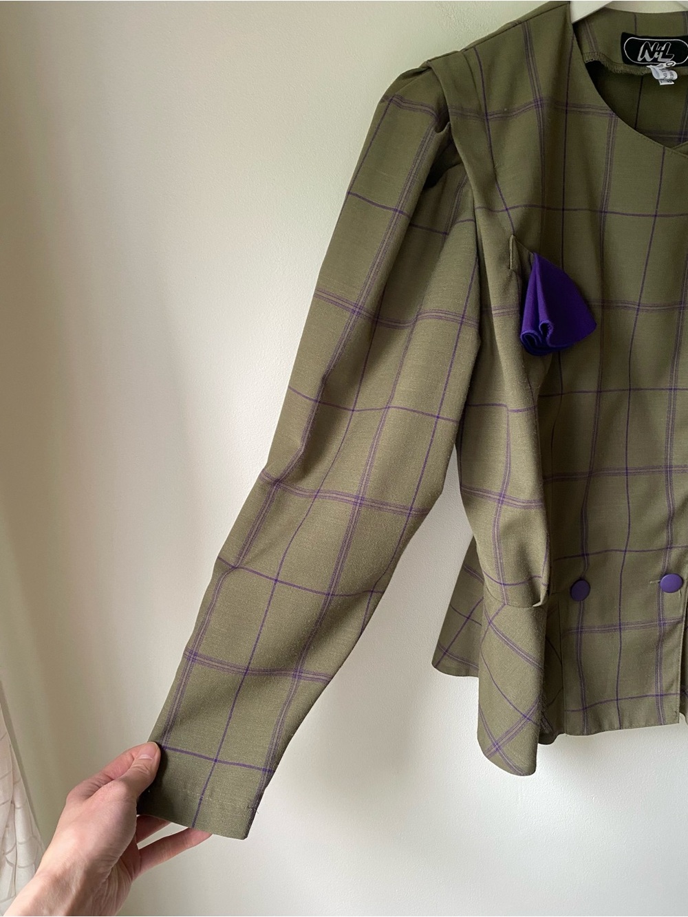 Wool blend Moss green with purple check peplum blazer - Picture 9 of 16